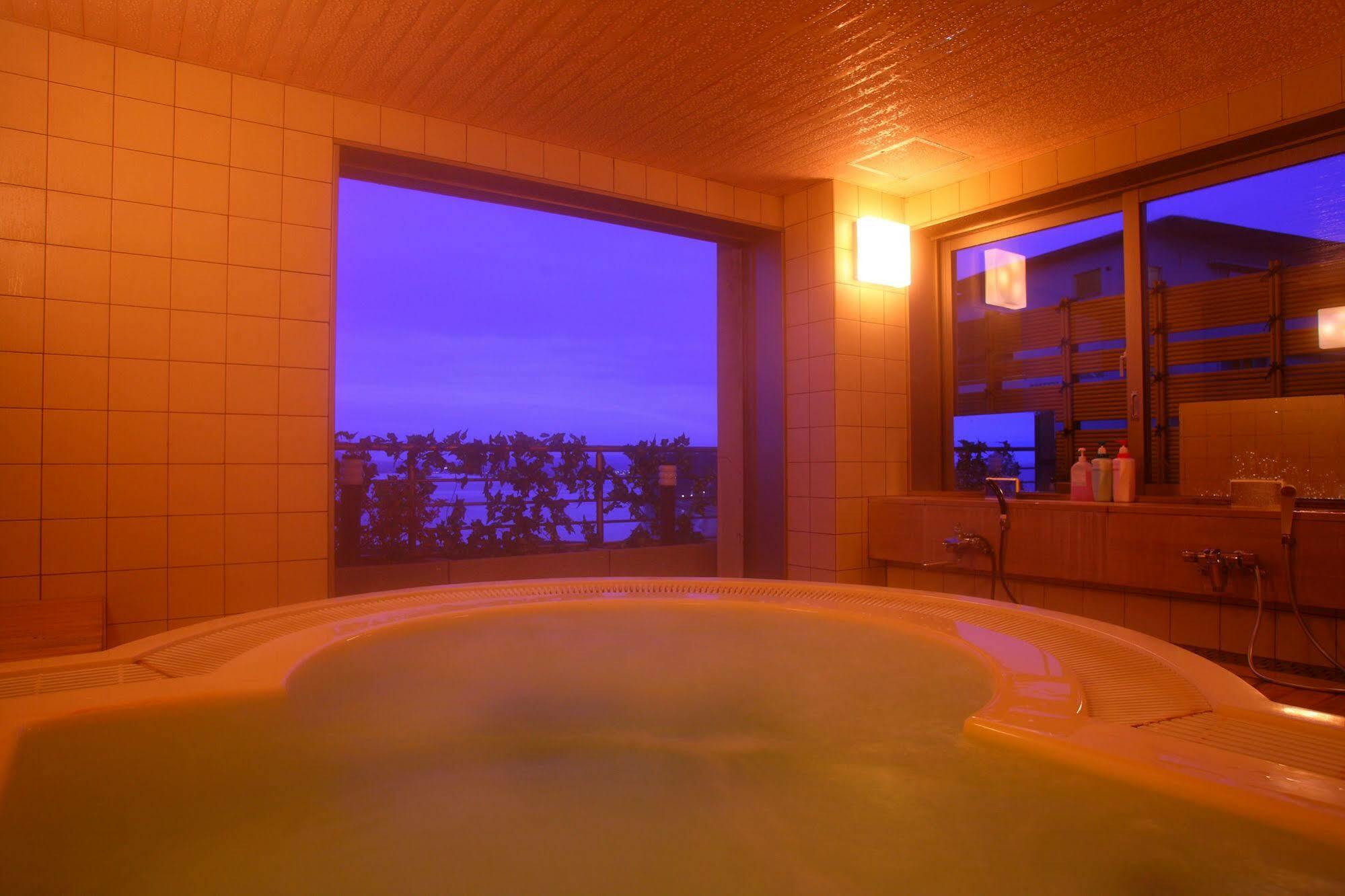 Eihokaku Hotel Хими Екстериор снимка
